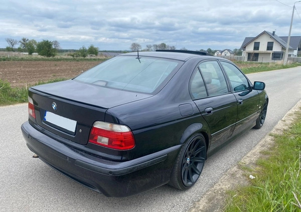 BMW Seria 5 cena 25900 przebieg: 310000, rok produkcji 2003 z Trzebnica małe 106